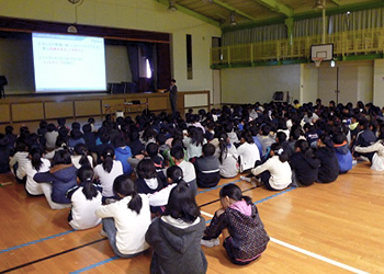 11月27日（月）流山市立西初石小学校様にて